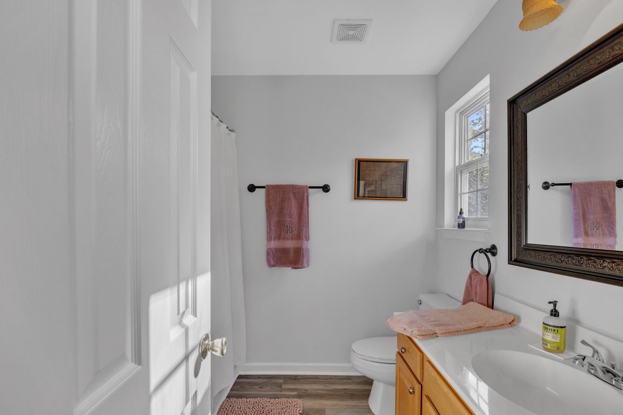 3557 Chestnut Dr.  Photo 25