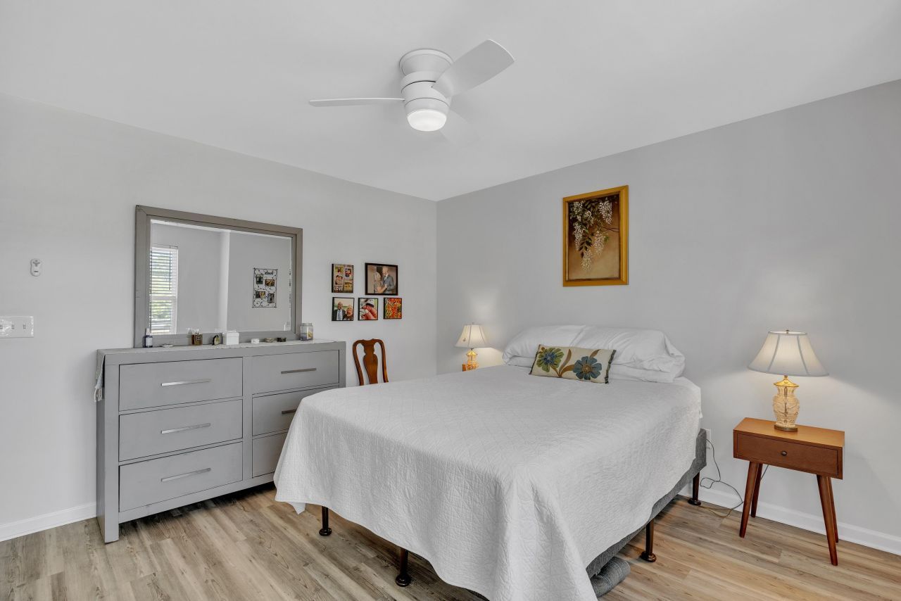 3557 Chestnut Dr.  Photo 27