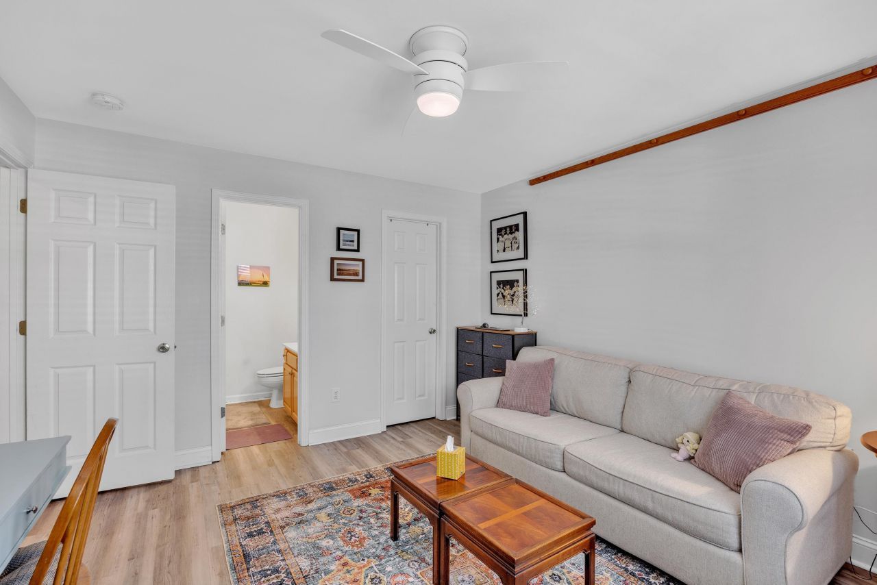 3557 Chestnut Dr.  Photo 33