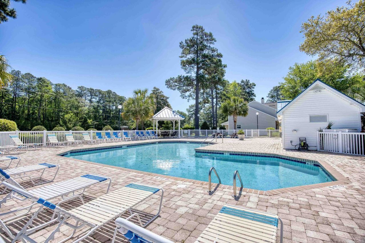 3557 Chestnut Dr.  Photo 37