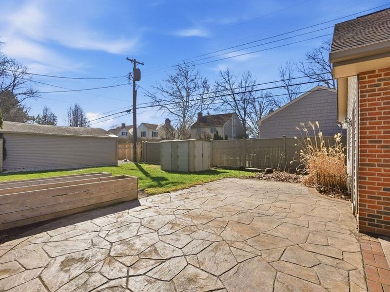 1627 Doone Road, Upper Arlington, OH 43221 Photo 9