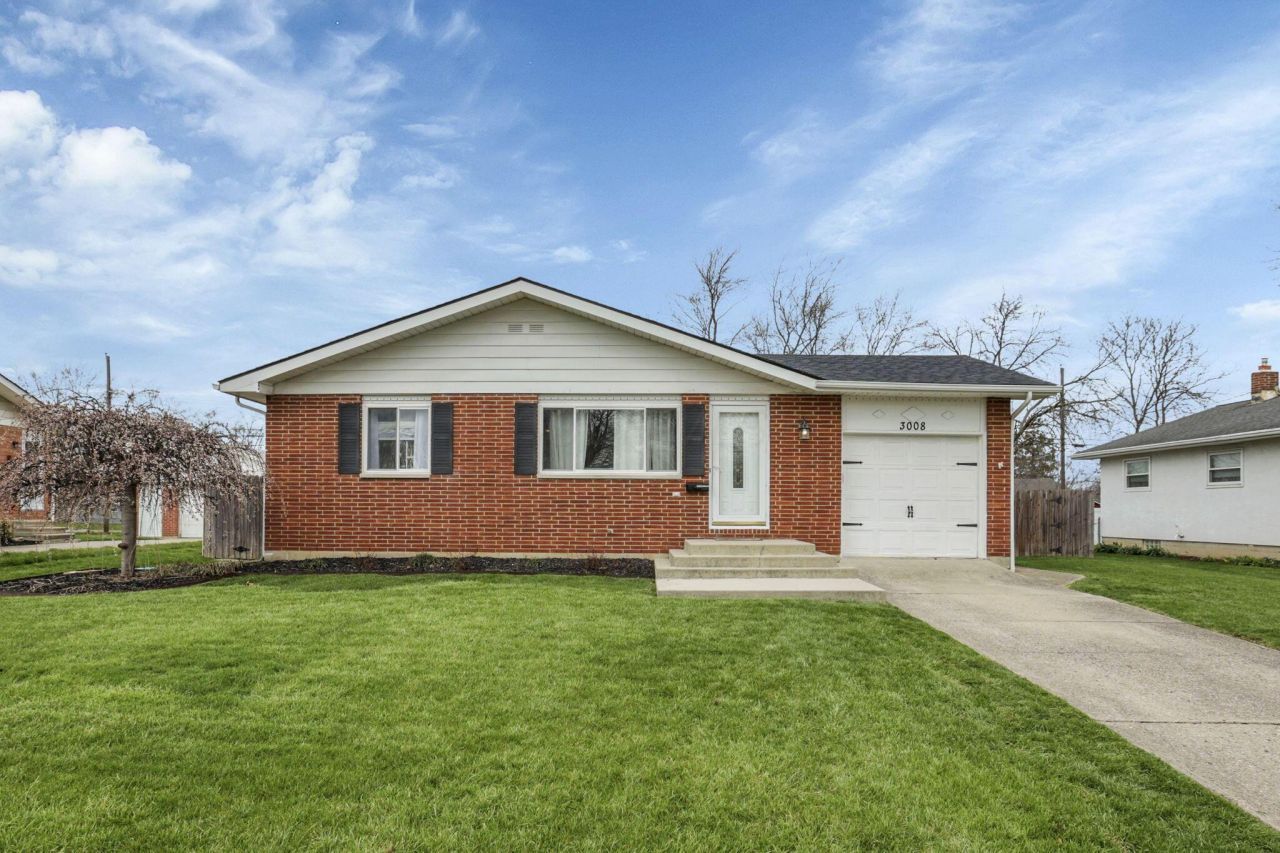 3008 Barbee Avenue, Grove City, OH 43123 Main Photo