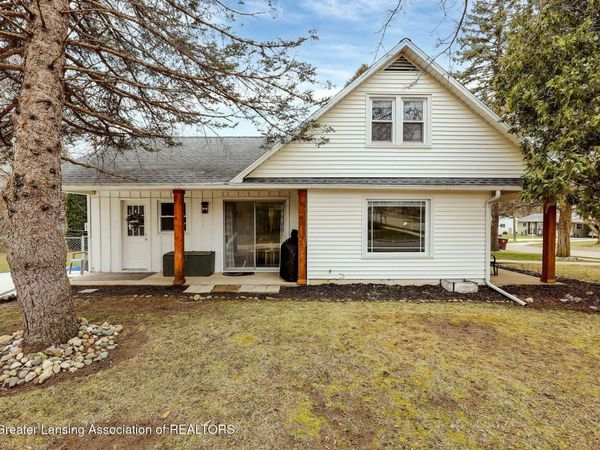 422 Ann Street, Mason, MI 48854