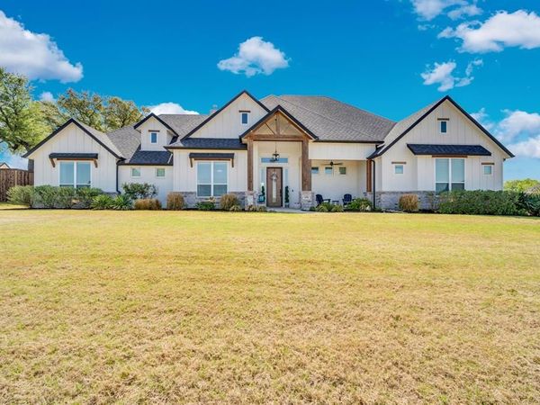 450 Dove Meadow Trail, Waxahachie, TX 75167