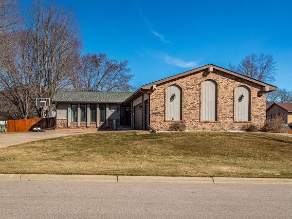 1206 Greenridge DRIVE, Onalaska, WI 54650
