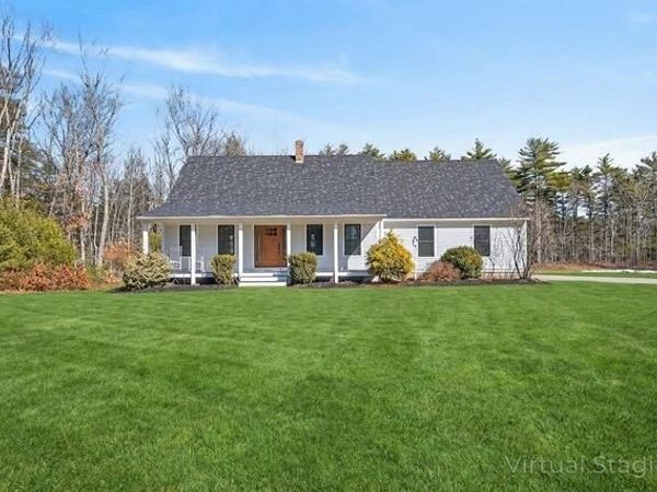 12 W 2nd Street, North Berwick, ME 03906