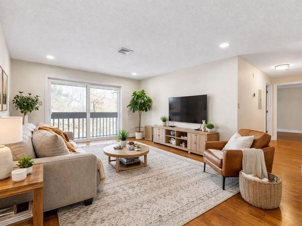 15 Bower Rd, Unit F11, Quincy, MA 02169