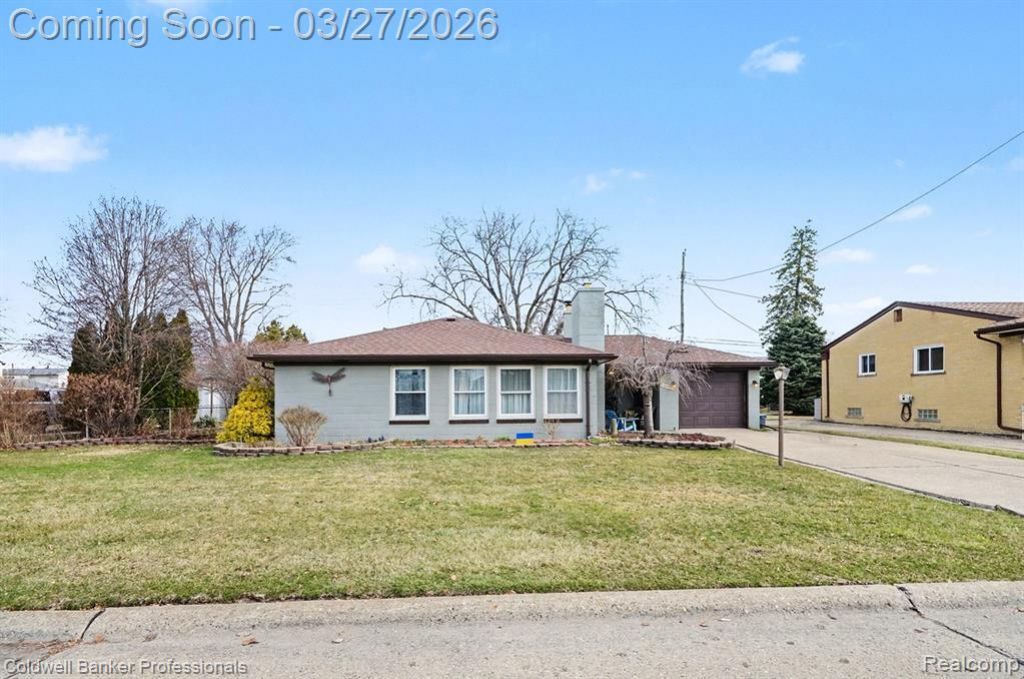 22445 Wildwood Street, Saint Clair Shores, MI 48081 Main Photo
