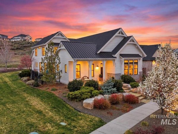 3873 W Hidden Springs Dr, Boise, ID 83714