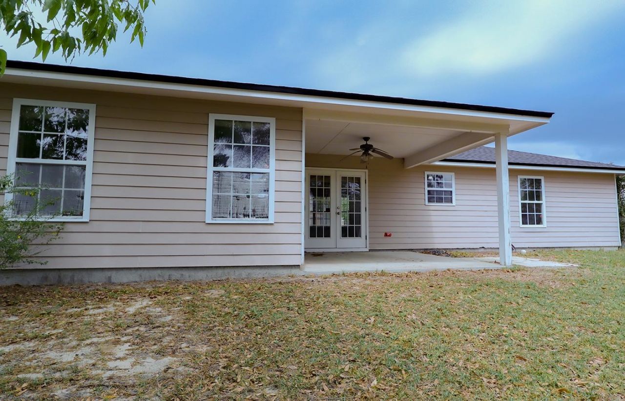 31 Stevens Drive , Midway, FL 32343 Photo