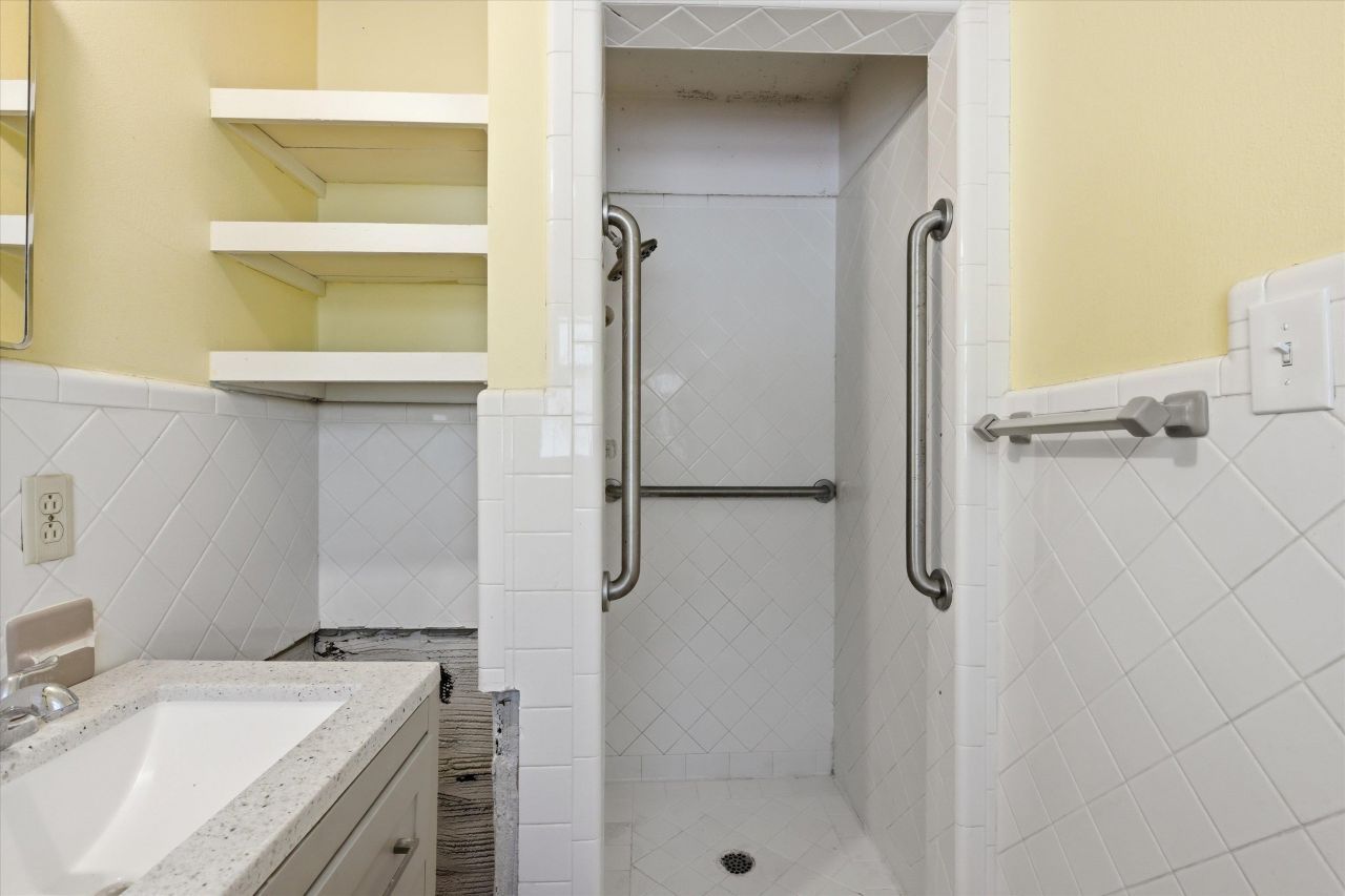 615 N Calhoun Street , Quincy, FL 32351 Photo