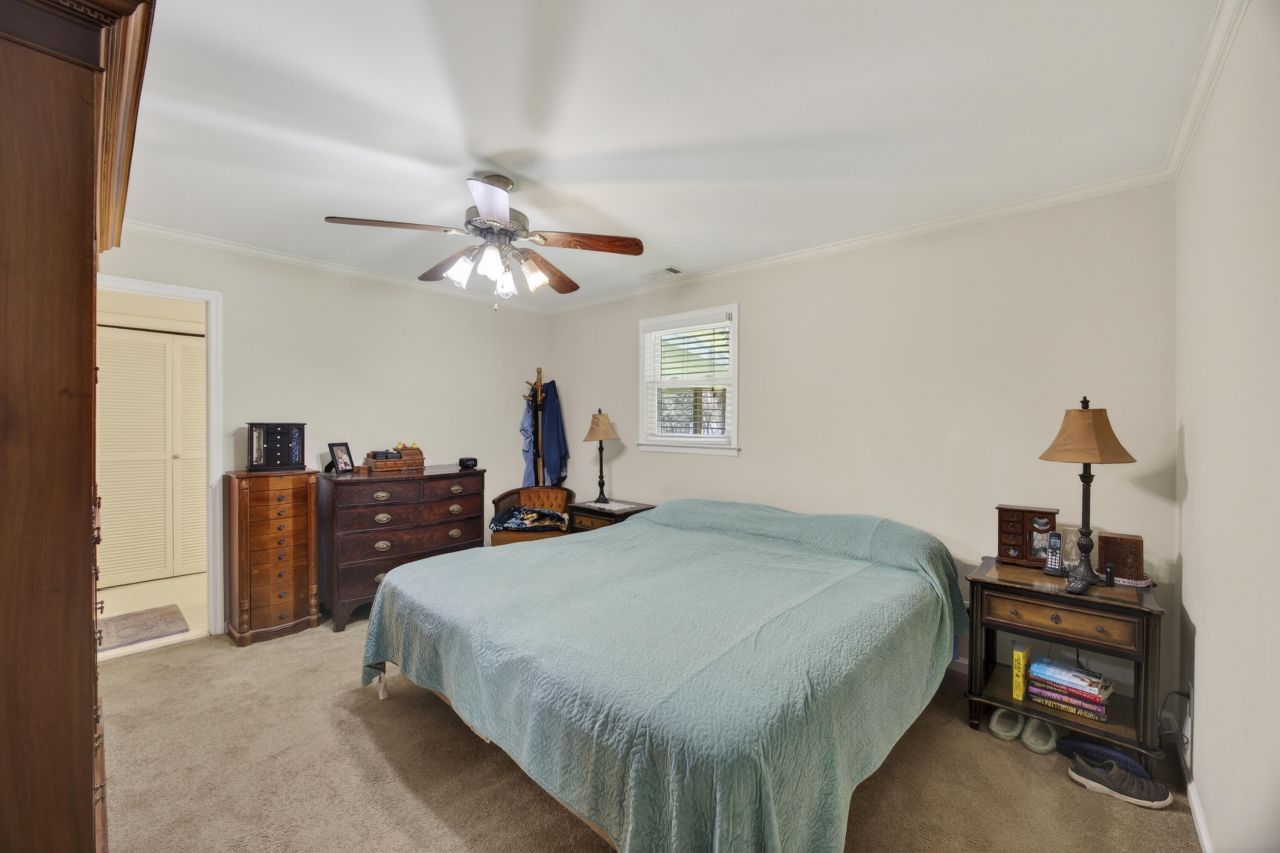 4715 Hwy 165 Photo 17