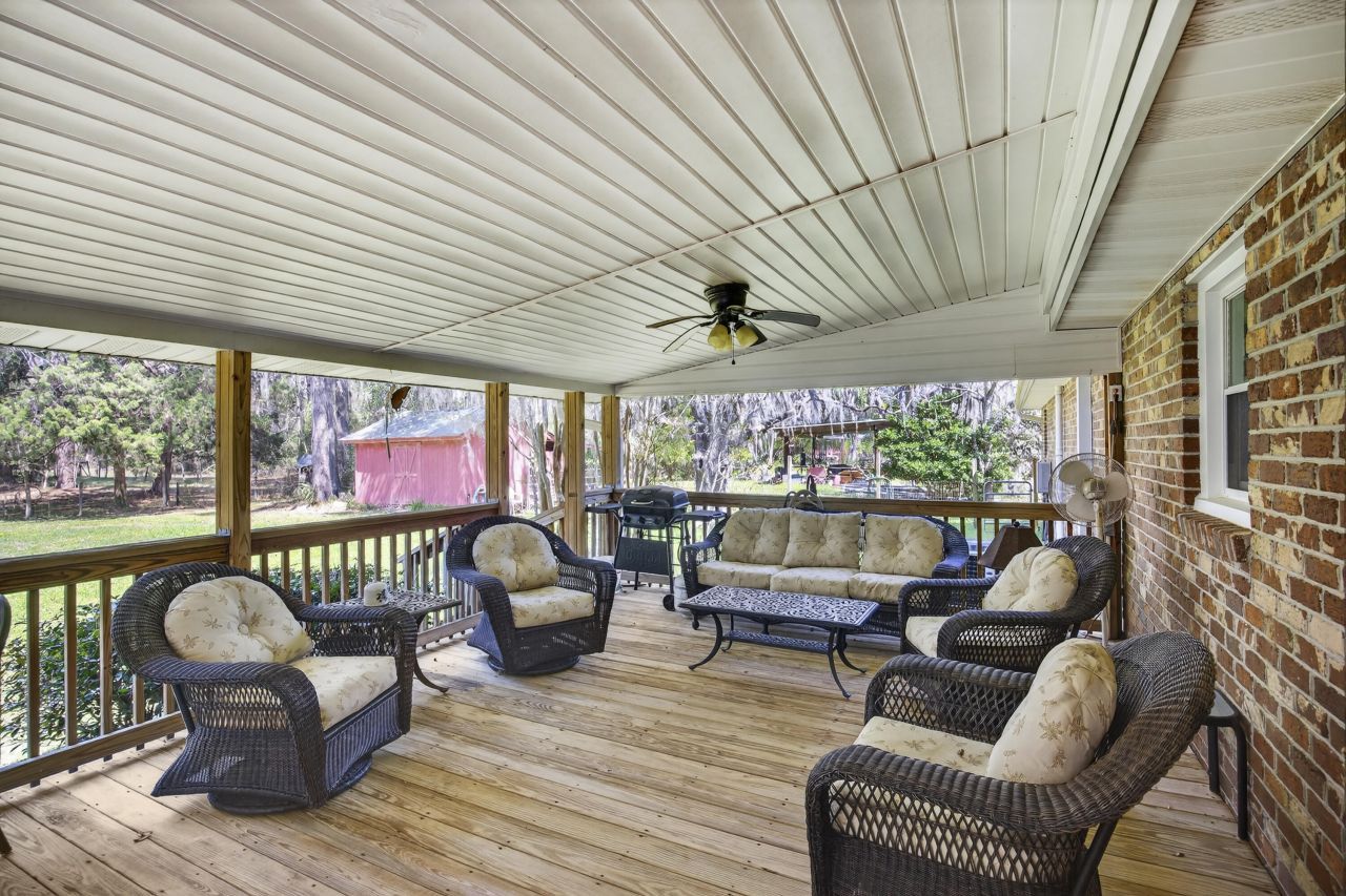 4715 Hwy 165 Photo 32