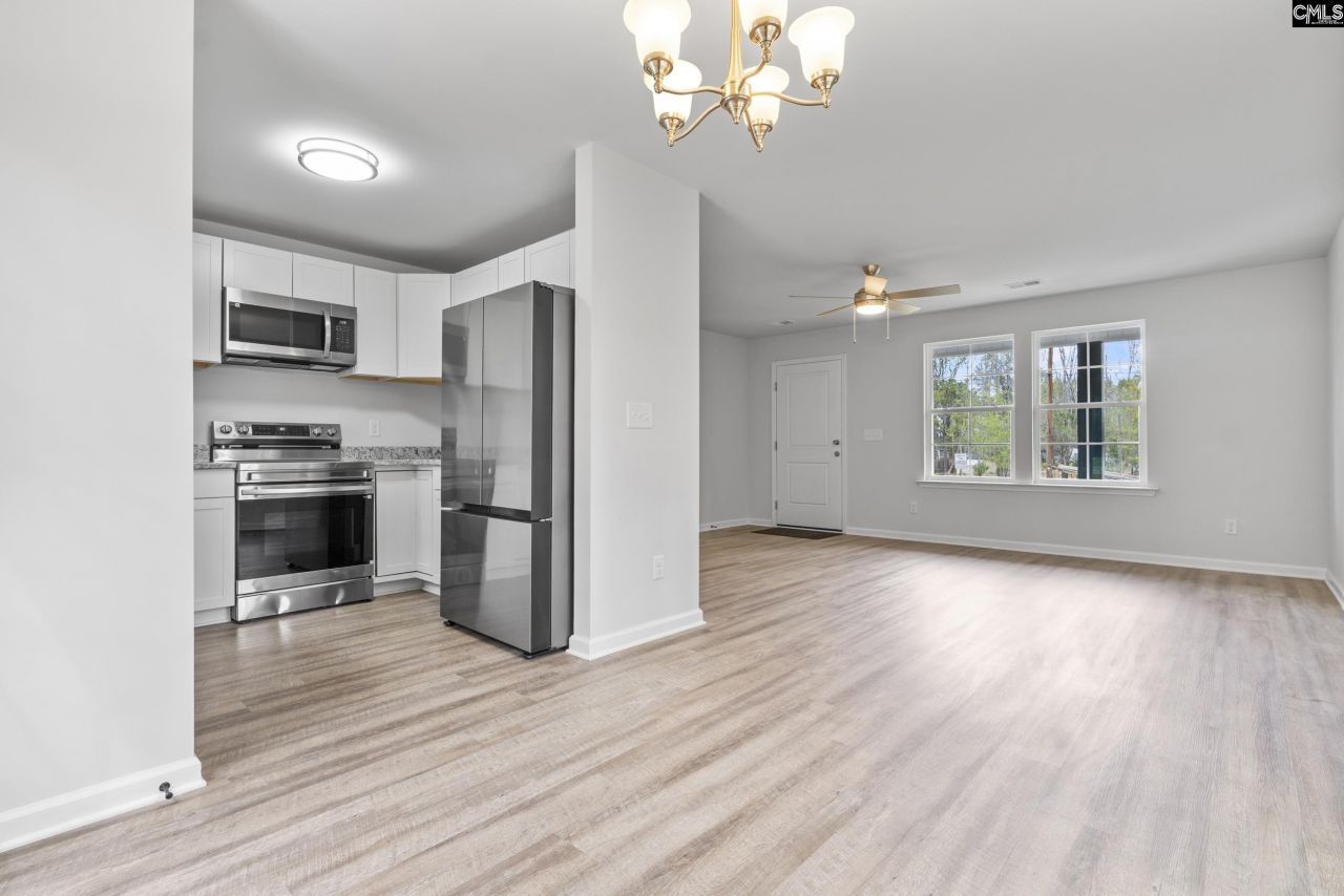 411 Crane Creek Drive Photo 4