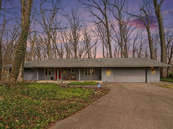 6200 Thunder Bluff Road, Kalamazoo, MI 49009