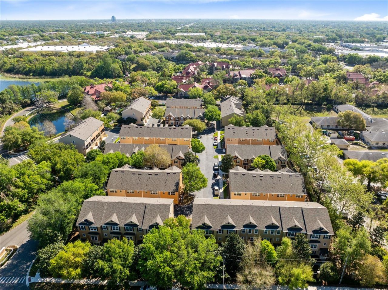 220 Maplebrook Drive , Altamonte Springs, FL 32714 Photo