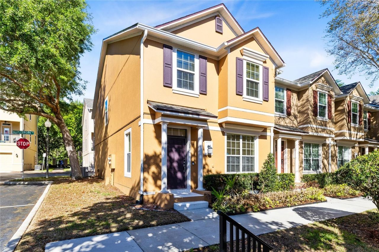 220 Maplebrook Drive , Altamonte Springs, FL 32714 Photo