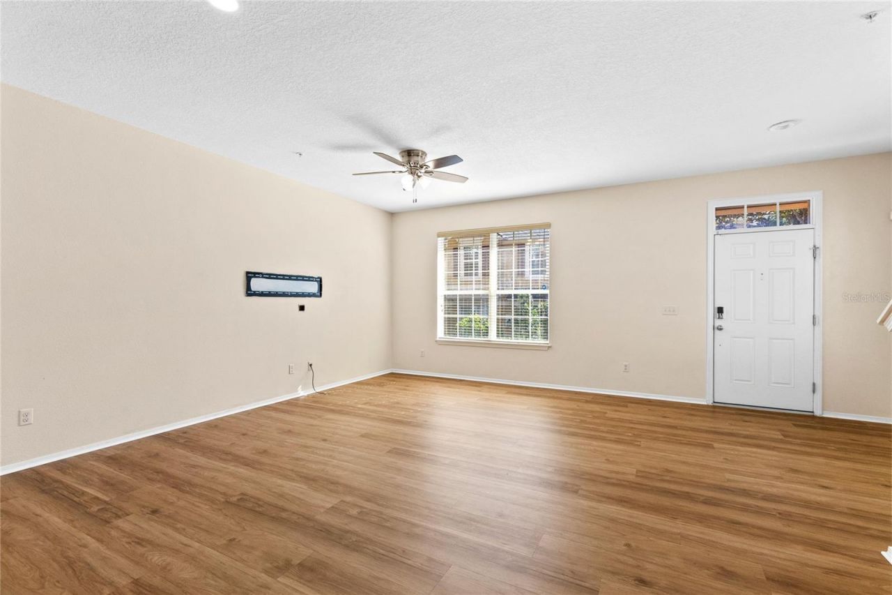 220 Maplebrook Drive , Altamonte Springs, FL 32714 Photo