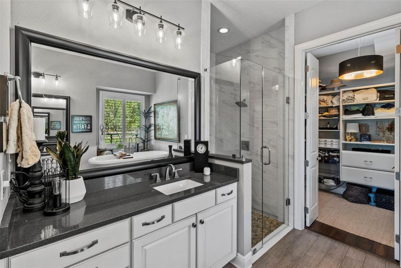 9235 Tillinghast Drive, Tampa, FL 33626 Photo