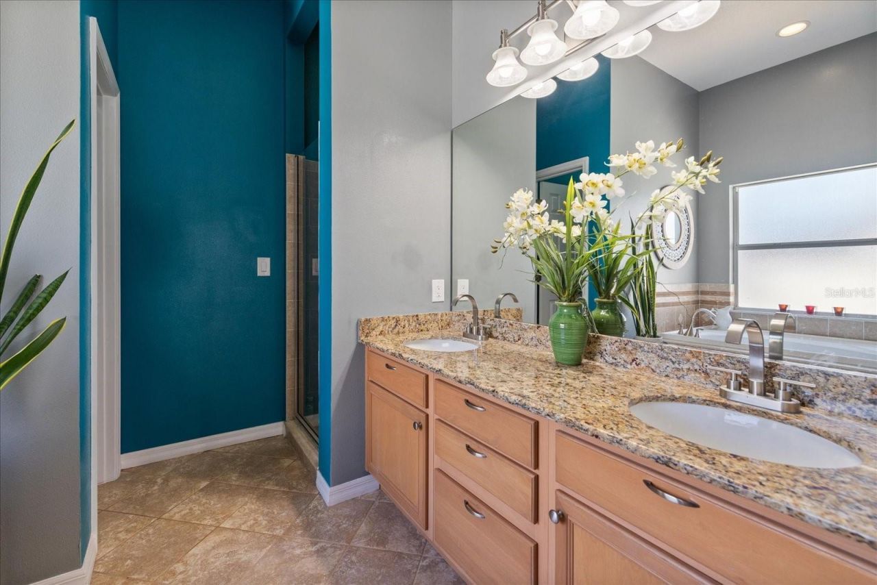 5001 44th Avenue N, Saint Petersburg, FL 33709 Photo