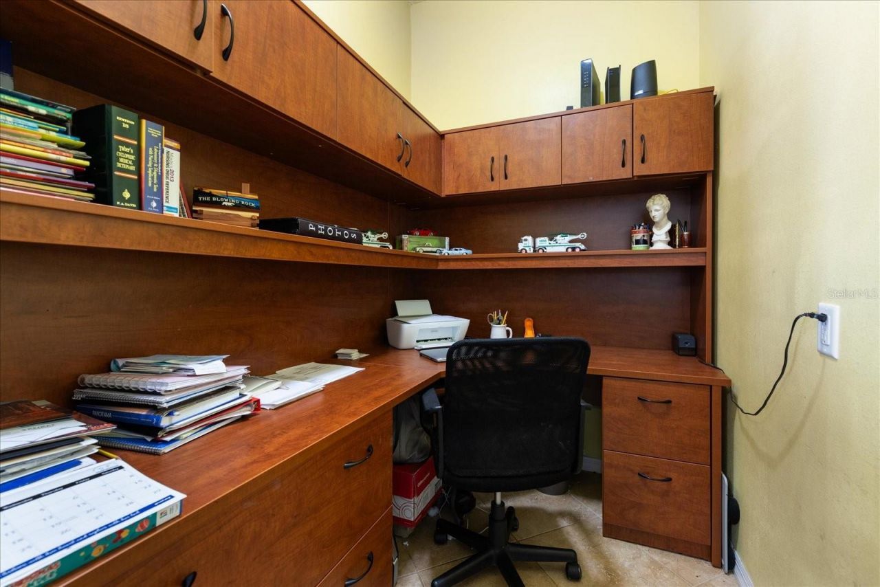 5001 44th Avenue N, Saint Petersburg, FL 33709 Photo