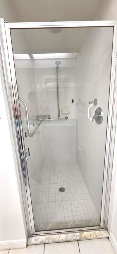 208 Hemingway Drive, Oldsmar, FL 34677 Photo