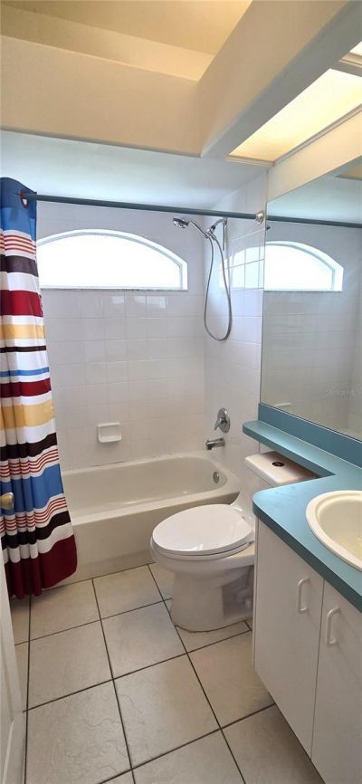 208 Hemingway Drive, Oldsmar, FL 34677 Photo