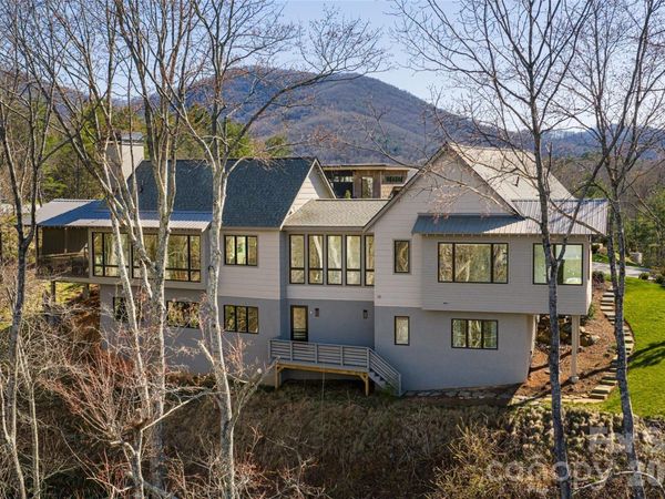162 Riverbend Forest Drive, Asheville, NC 28805