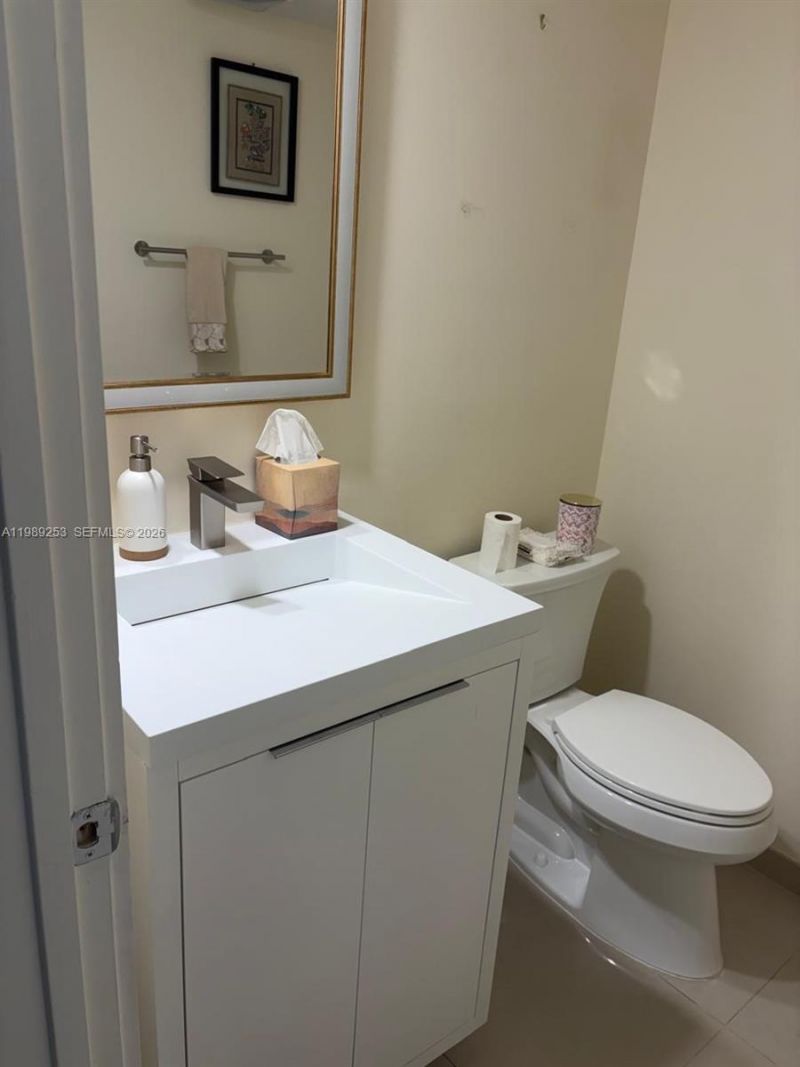 3520 Oaks Way , Unit 407, Pompano Beach, FL 33069 Photo