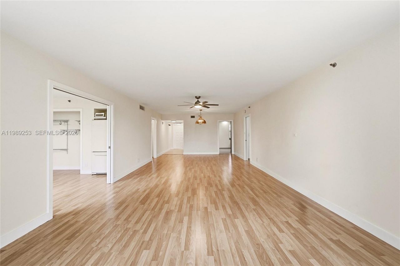 3520 Oaks Way, Unit 407, Pompano Beach, FL 33069 Photo