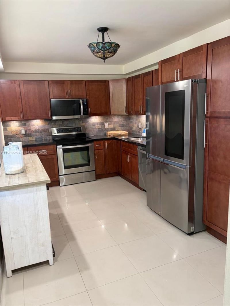 3520 Oaks Way , Unit 407, Pompano Beach, FL 33069 Photo