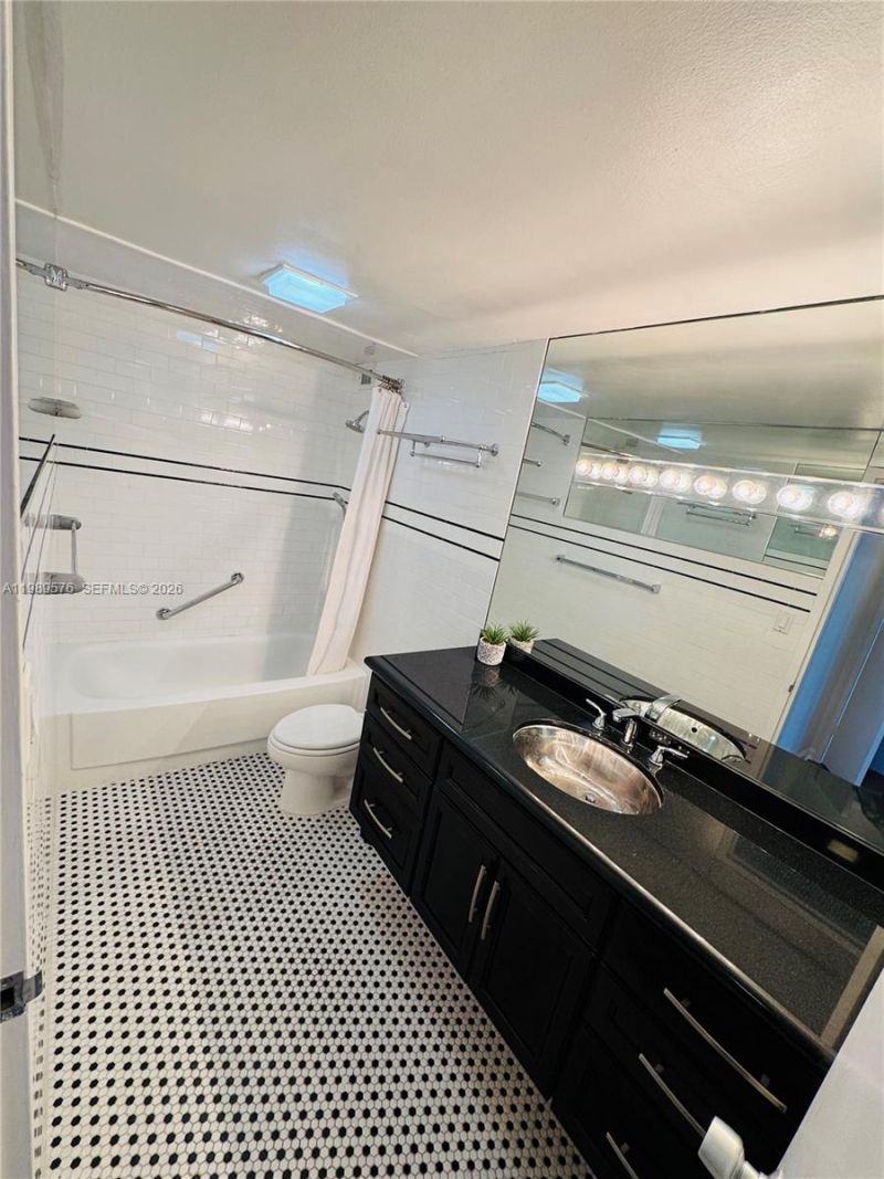 3301 NE 5th Ave , Unit 904, Miami, FL 33137 Photo