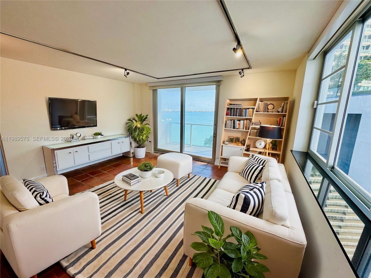 3301 NE 5th Ave , Unit 904, Miami, FL 33137 Photo