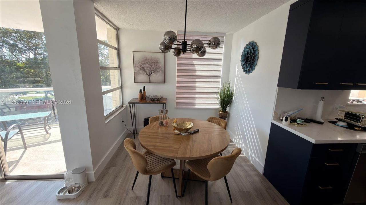 1351 NE Miami Gardens Dr , Unit 325E, Miami, FL 33179 Photo