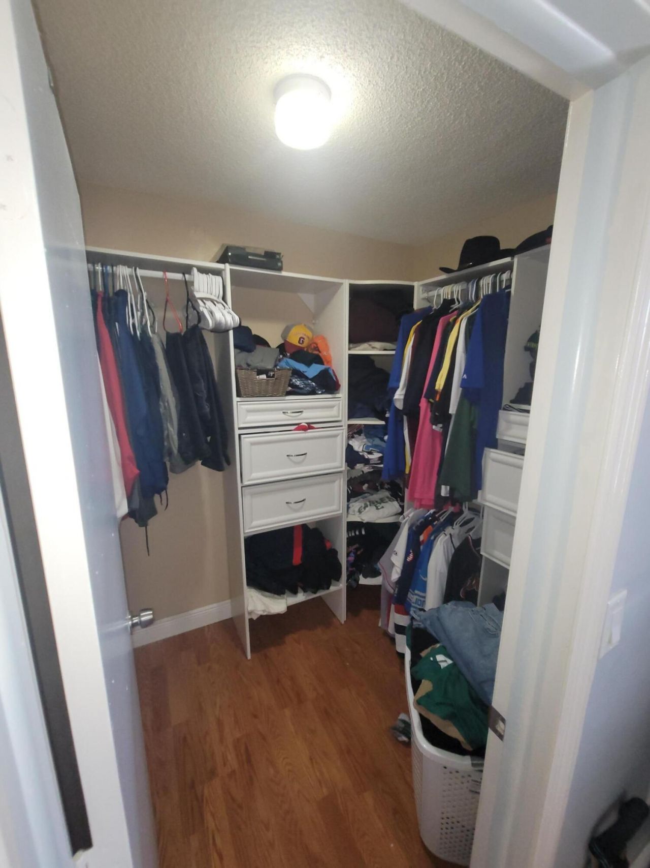 8448 NW 196th Terrace, Hialeah, FL 33015 Photo