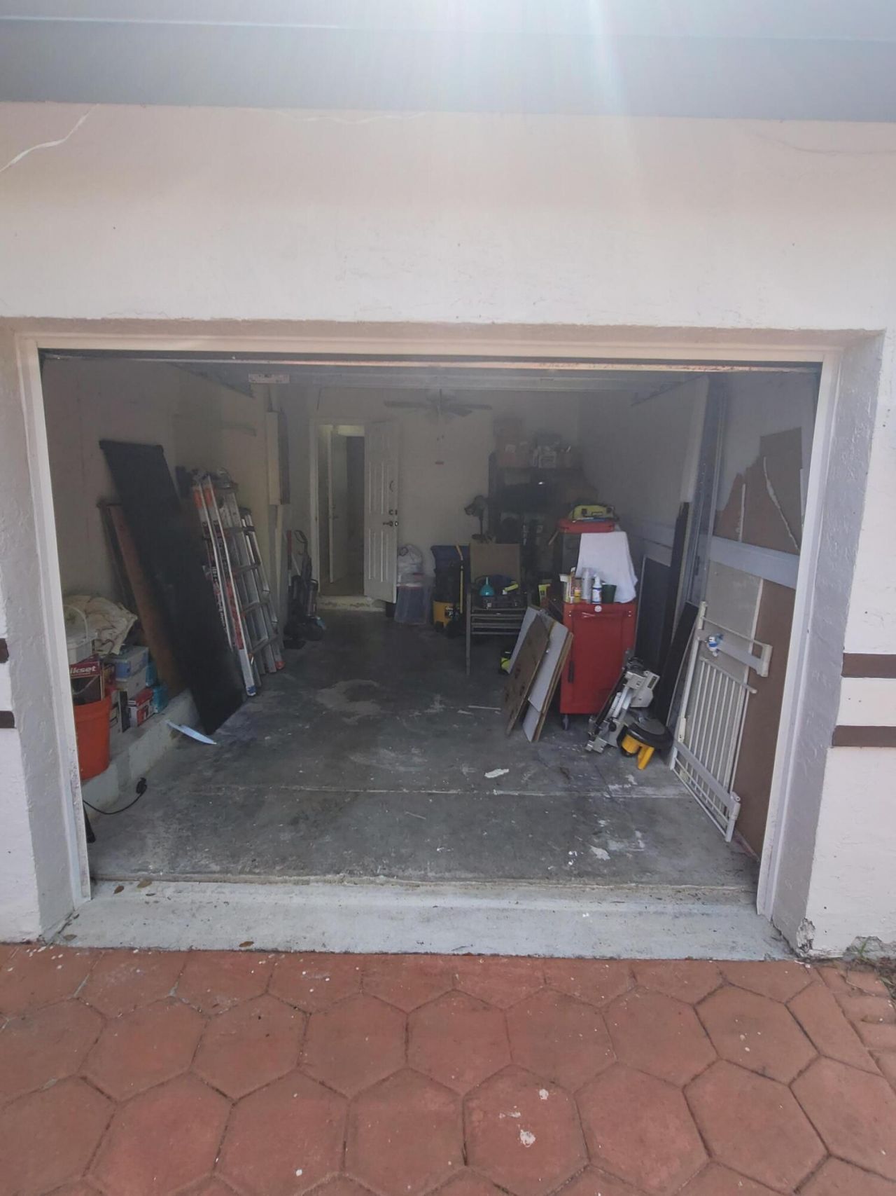 8448 NW 196th Terrace, Hialeah, FL 33015 Photo