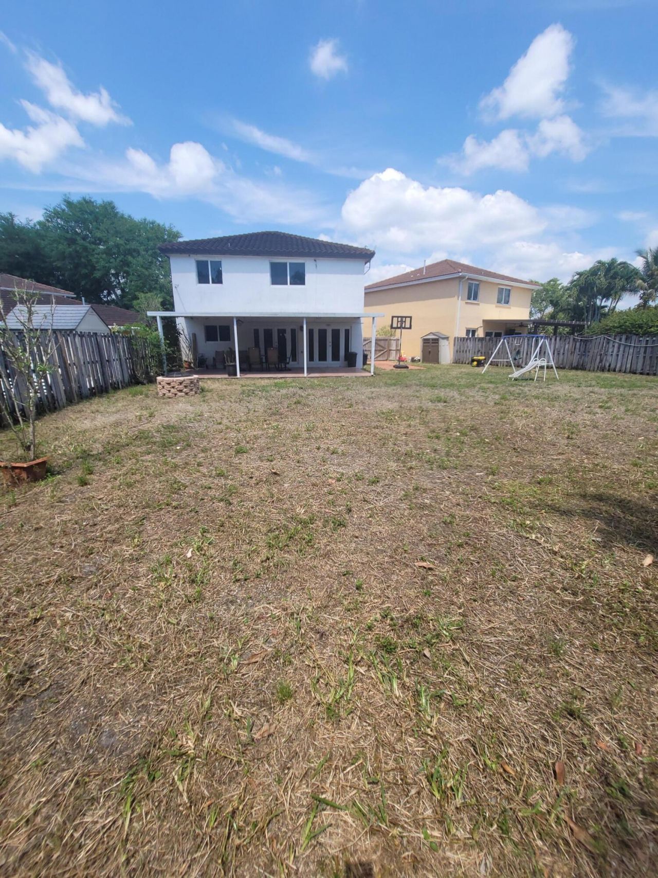 8448 NW 196th Terrace, Hialeah, FL 33015 Photo