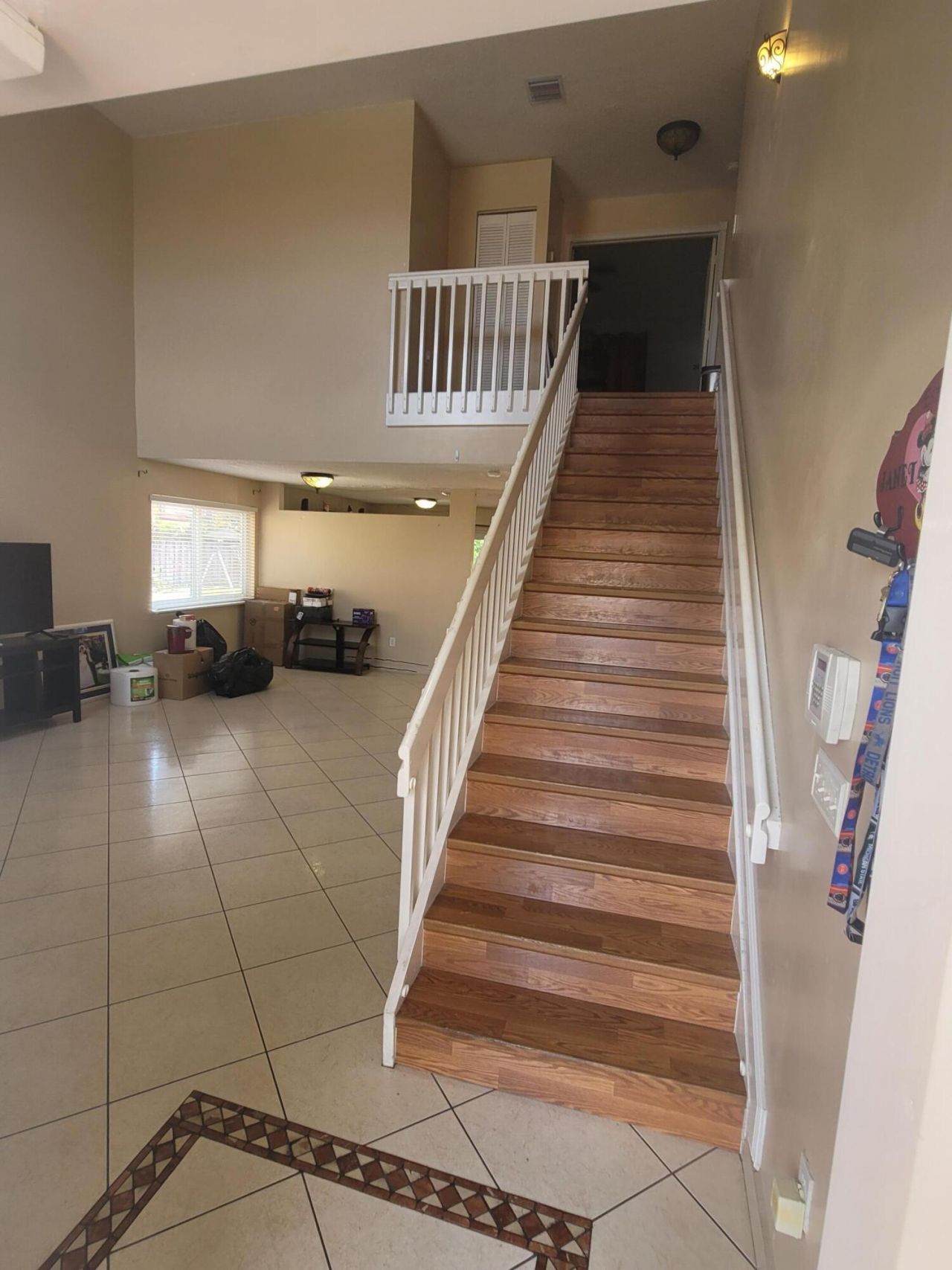 8448 NW 196th Terrace, Hialeah, FL 33015 Photo