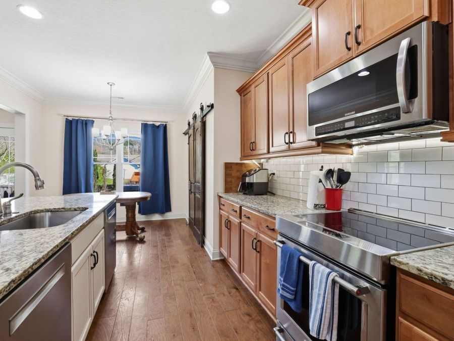 Property Image 11