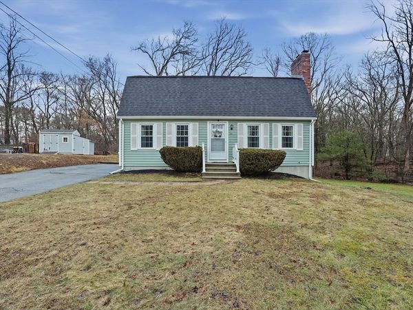 88 Sandalwood Drive, Attleboro, MA 02703