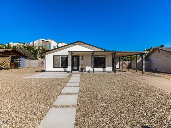 7323 N 16TH Place, Phoenix, AZ 85020
