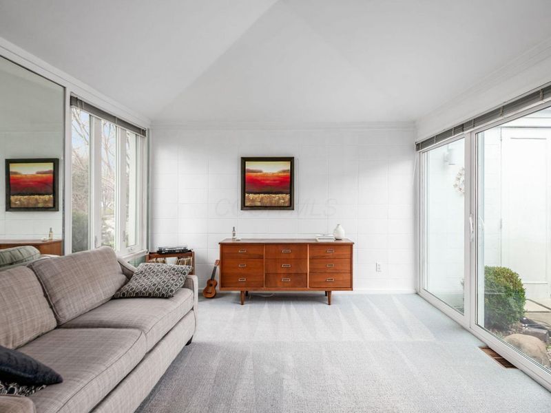 2177 Oakmount Road, Columbus, OH 43221 Photo 19