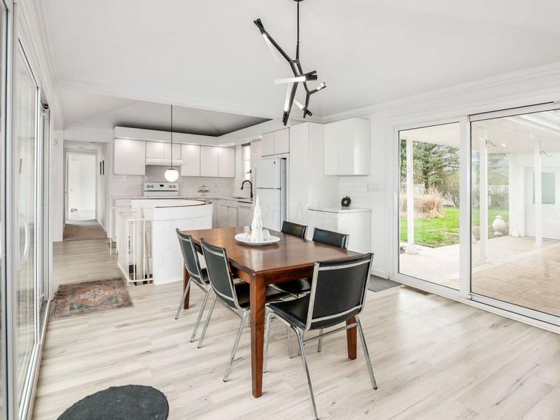 2177 Oakmount Road, Columbus, OH 43221 Photo 21