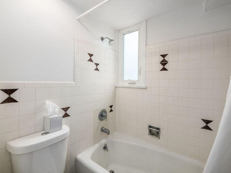 2177 Oakmount Road, Columbus, OH 43221 Photo 30