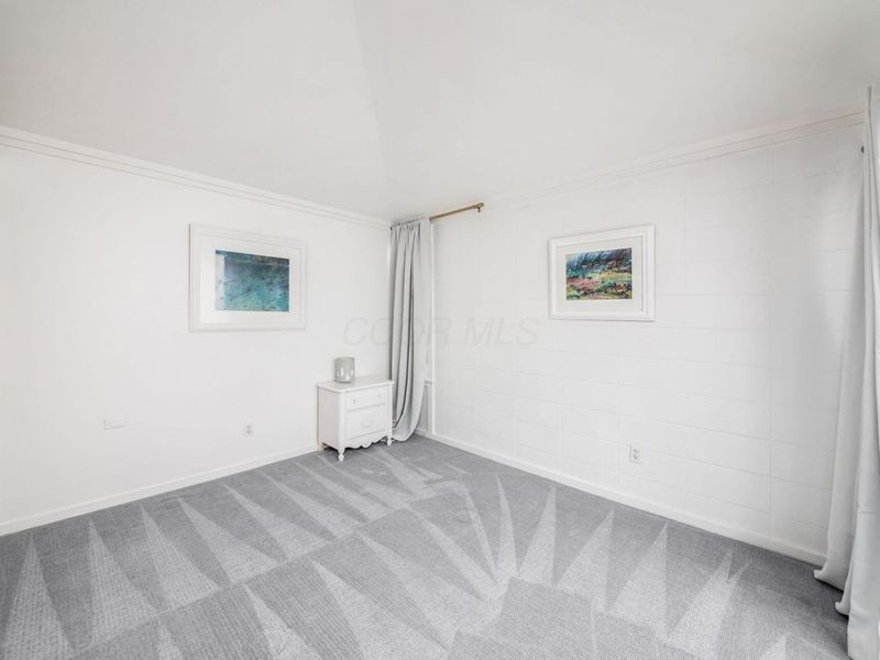 2177 Oakmount Road, Columbus, OH 43221 Photo 31