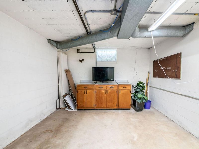 2177 Oakmount Road, Columbus, OH 43221 Photo 53