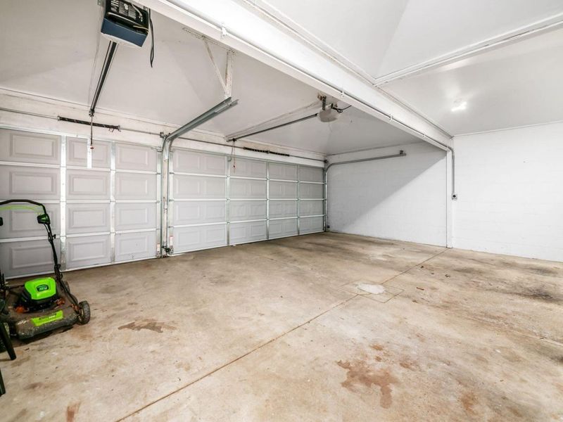 2177 Oakmount Road, Columbus, OH 43221 Photo 58