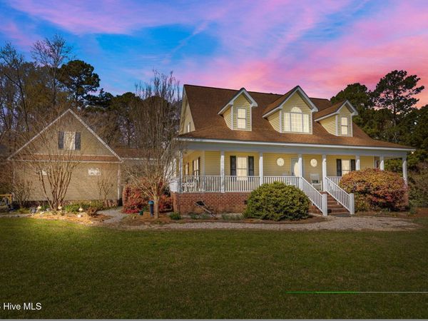 1052 N Creek Drive, Belhaven, NC 27810