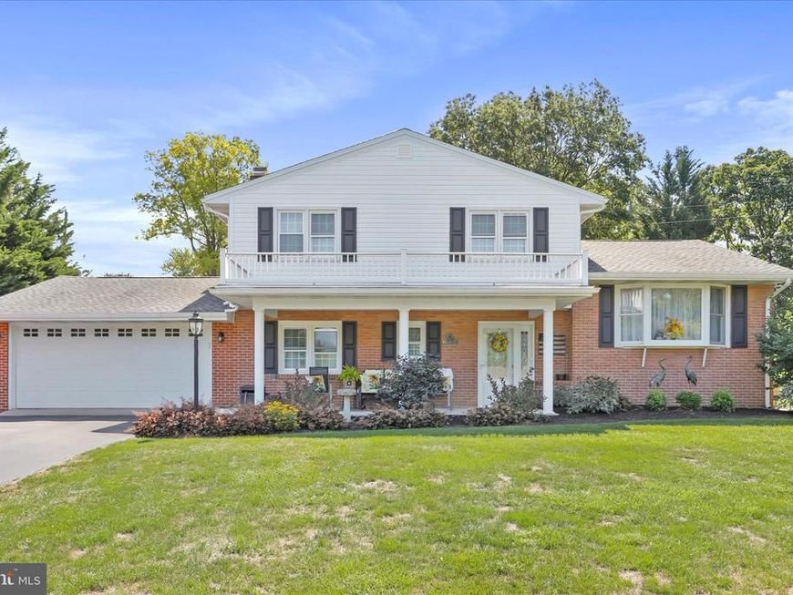 364 Briar Lane, Chambersburg, PA 17202 Main Photo