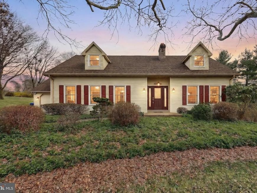 207 Hametown Road, New Freedom, PA 17349 Main Photo